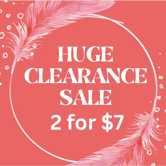 Closet clearance - Picture 1 of 1